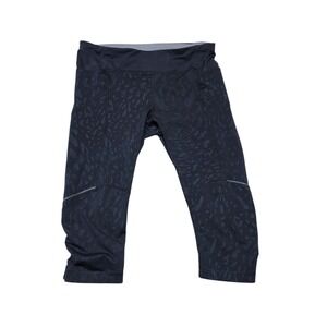 Lululemon Run Inspire Crop II Women Size 10 Black Animal Swirl Embossed Leggings